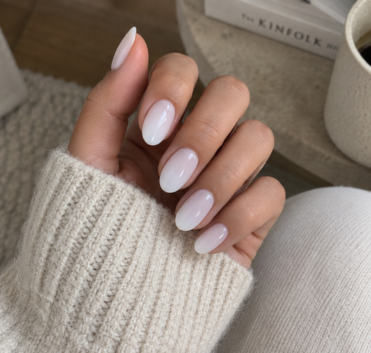 Milky Glow – Press-On Nails Blanc Laiteux Glossy